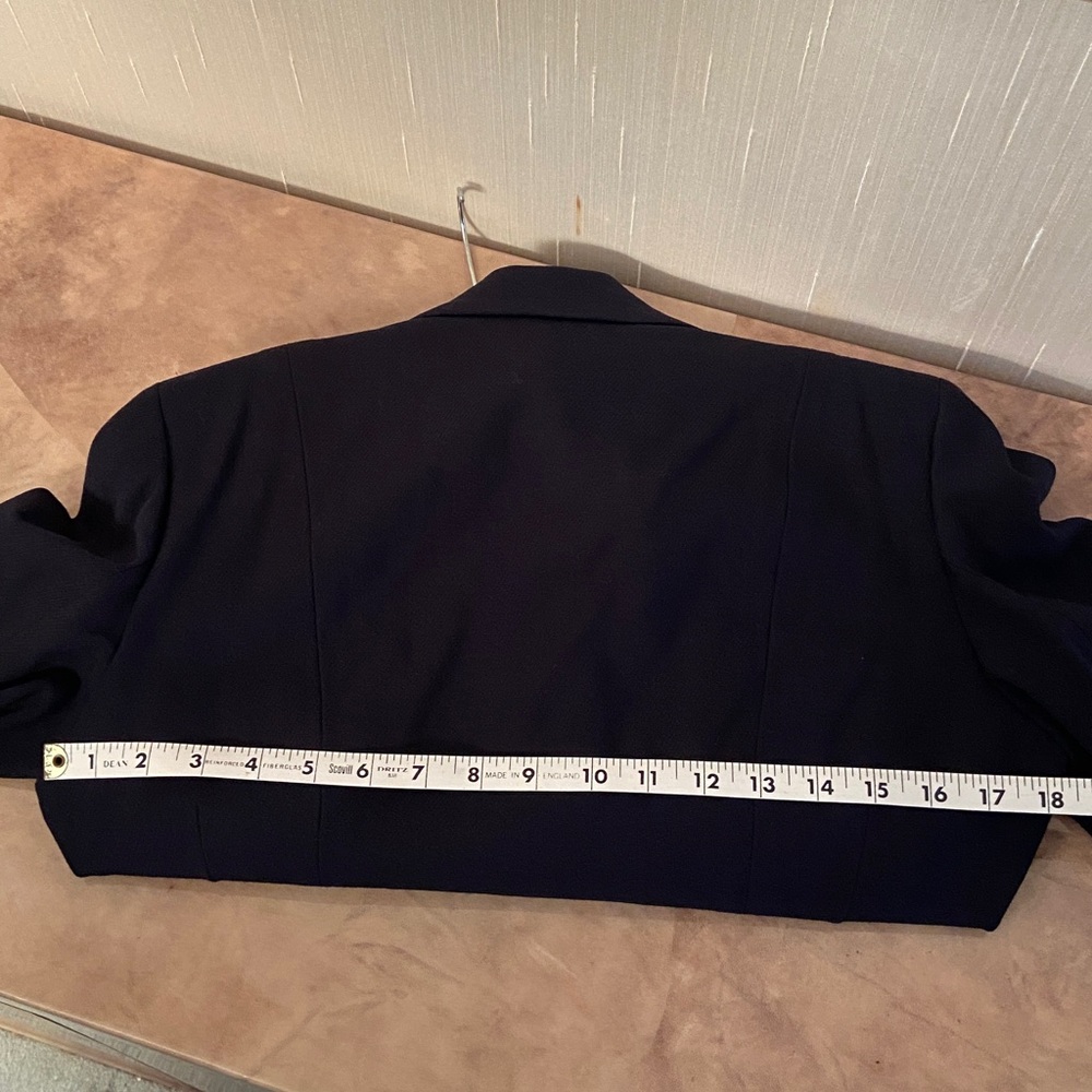 Ralph Lauren Navy Blazer with Gold Buttons - Picture 8 of 11